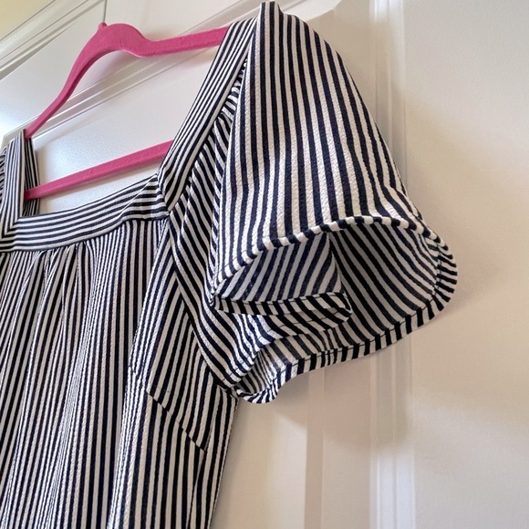 Like new dress XS - Picture 3 of 4